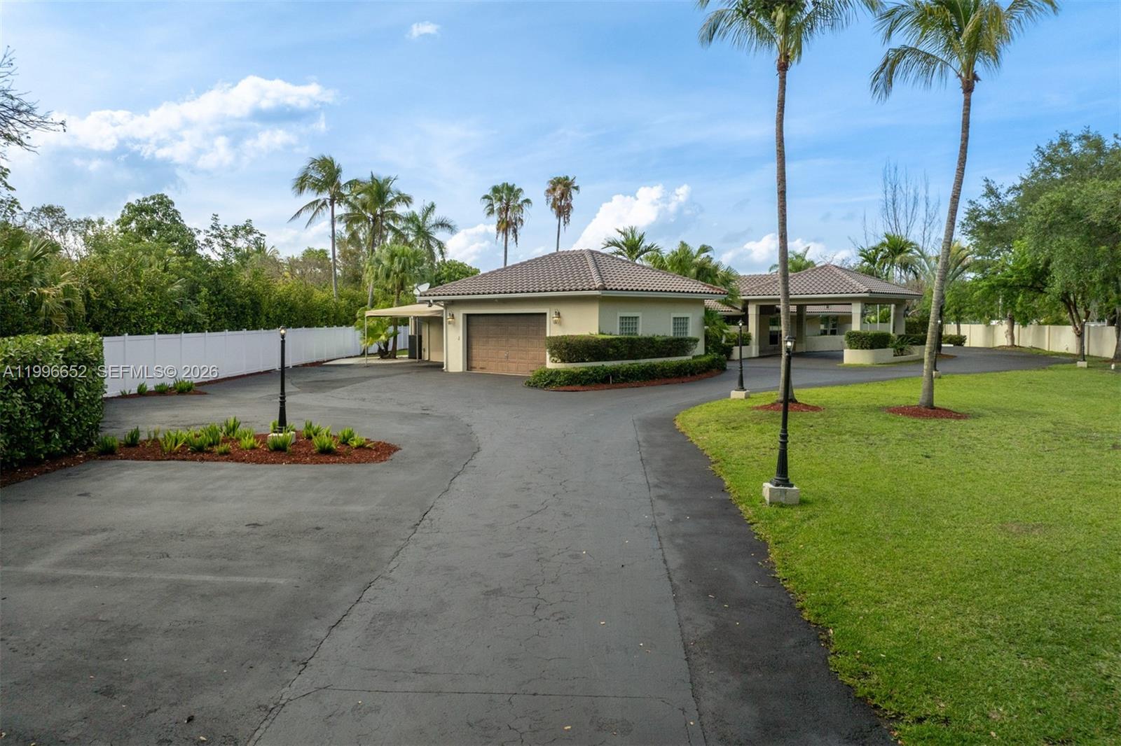 CUTLER HAMMOCK - Residential