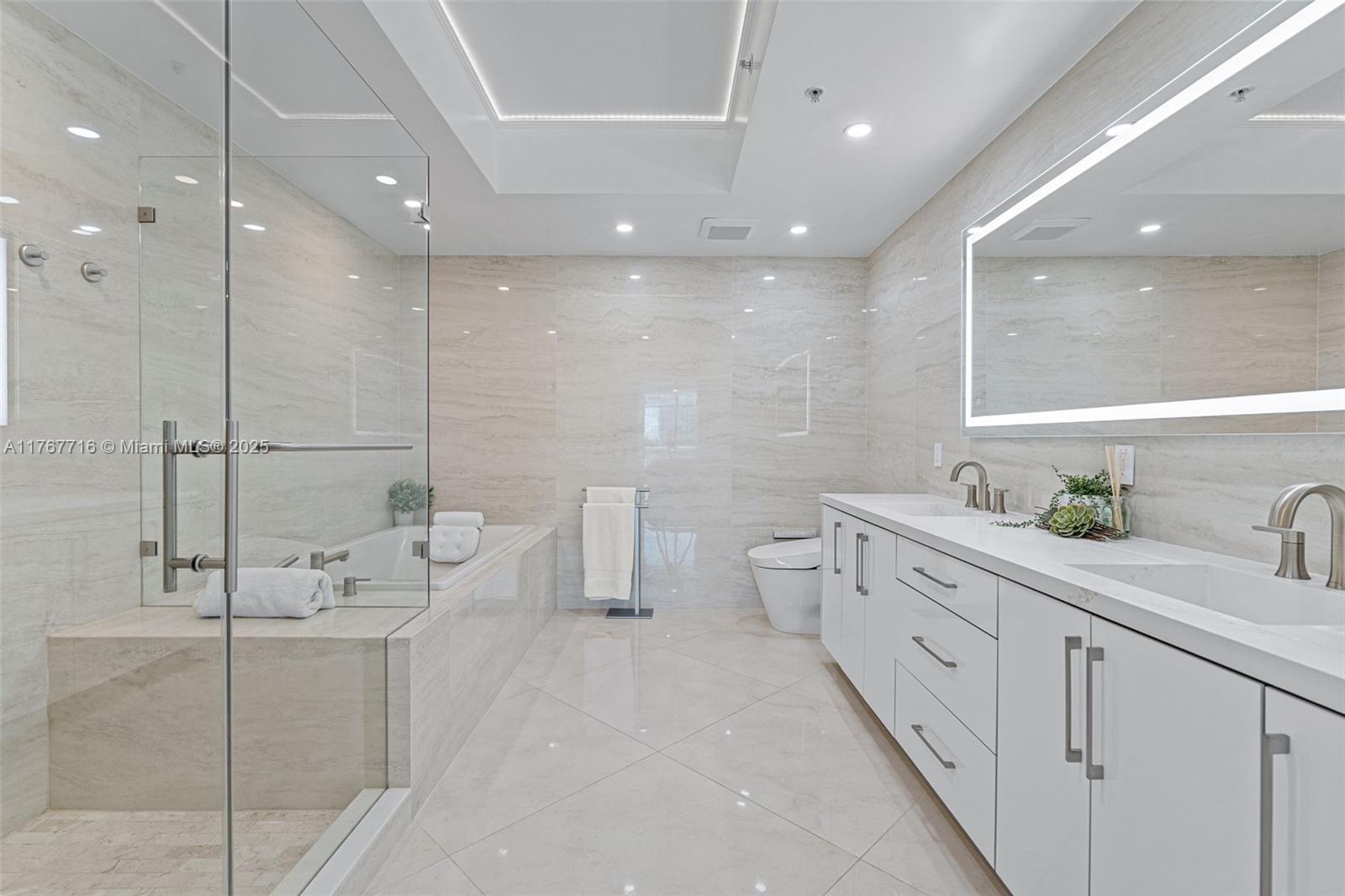 3030 AVENTURA CONDO - Residential