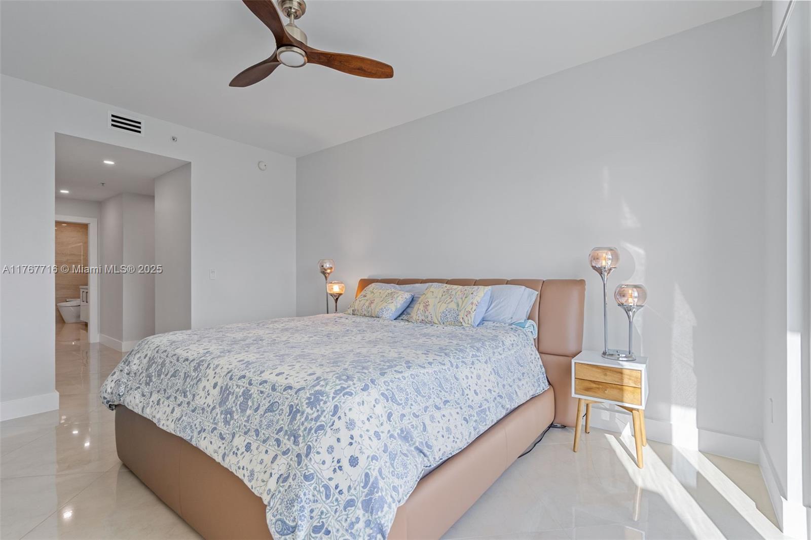 3030 AVENTURA CONDO - Residential