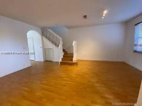 Rental Property at 5470 Nw 107th Ave 805, Doral, Miami-Dade County, Florida - Bedrooms: 3 
Bathrooms: 3  - $3,500 MO.