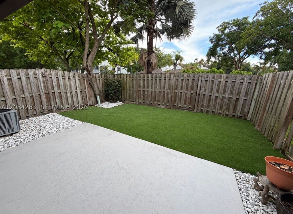 Photo of 11085 NW 38th Pl, Sunrise, FL 33351 (MLS # A12084283)