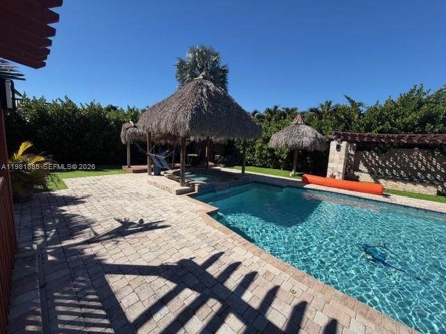 ARBOR ESTATES - Residential