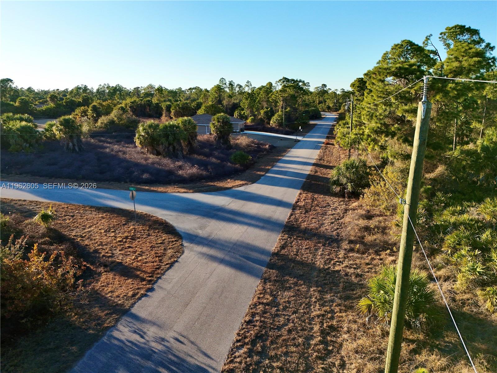 PORT CHARLOTTE - Land