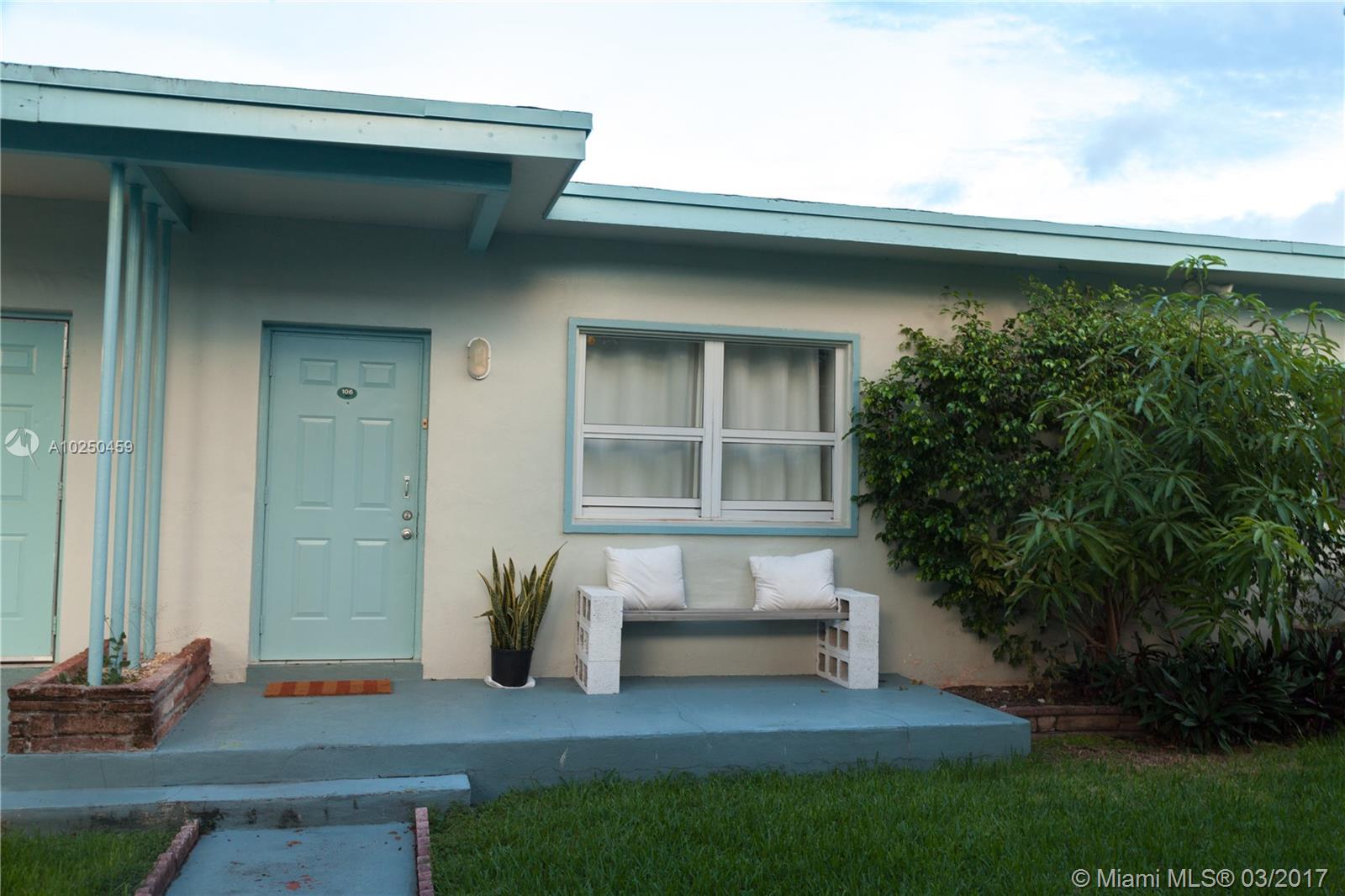 MARSEILLES DECO CONDO - Residential Lease