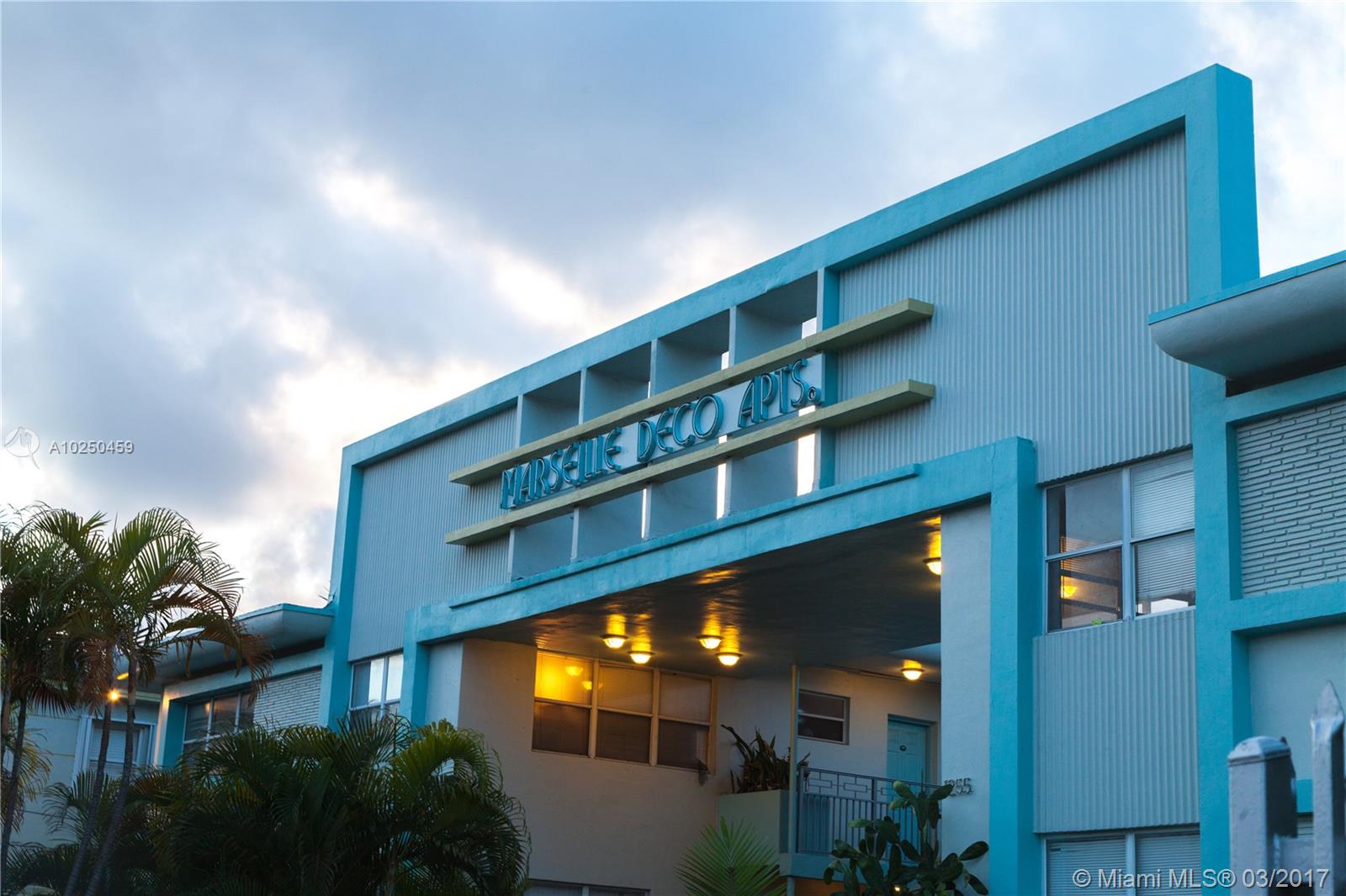 MARSEILLES DECO CONDO - Residential Lease