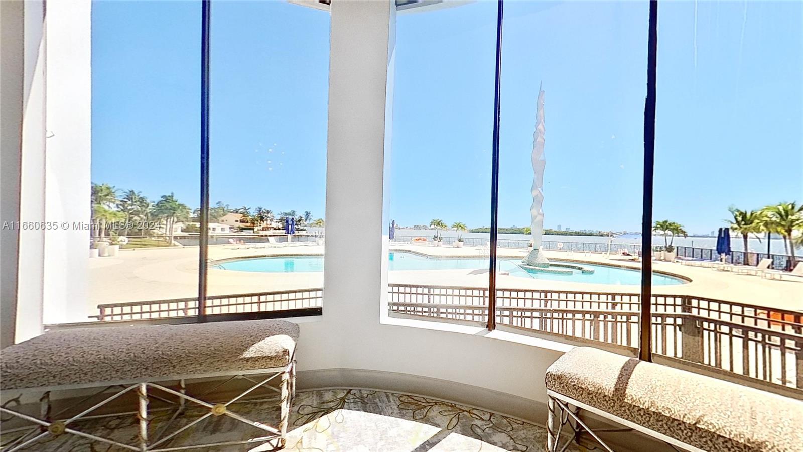 CRICKET CLUB CONDO - Residential