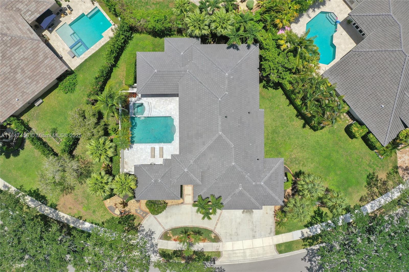 208 Landings Blvd