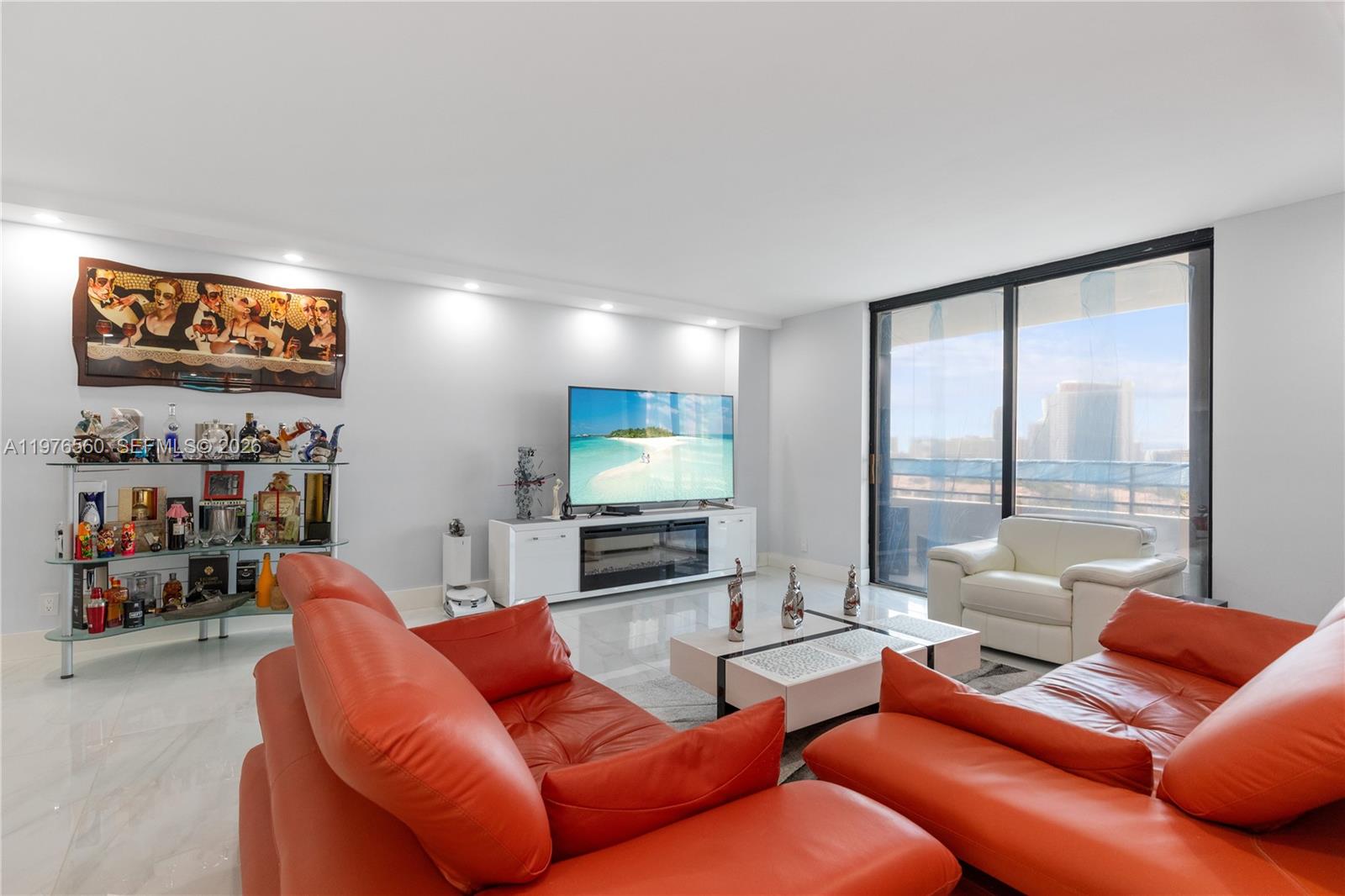 OLYMPUS CONDO PHASE - Residential