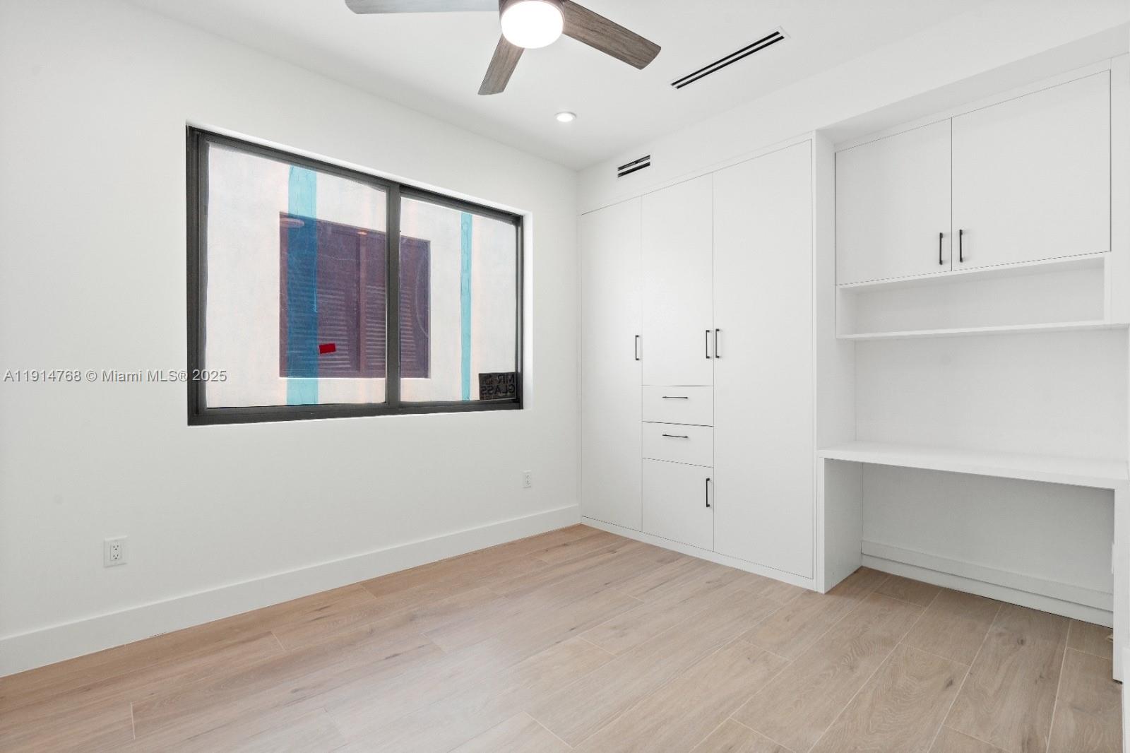 VICTORIA PARK - Residential