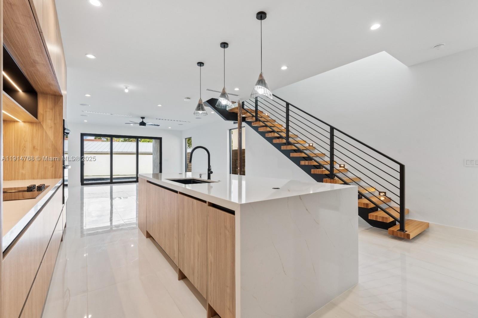 VICTORIA PARK - Residential