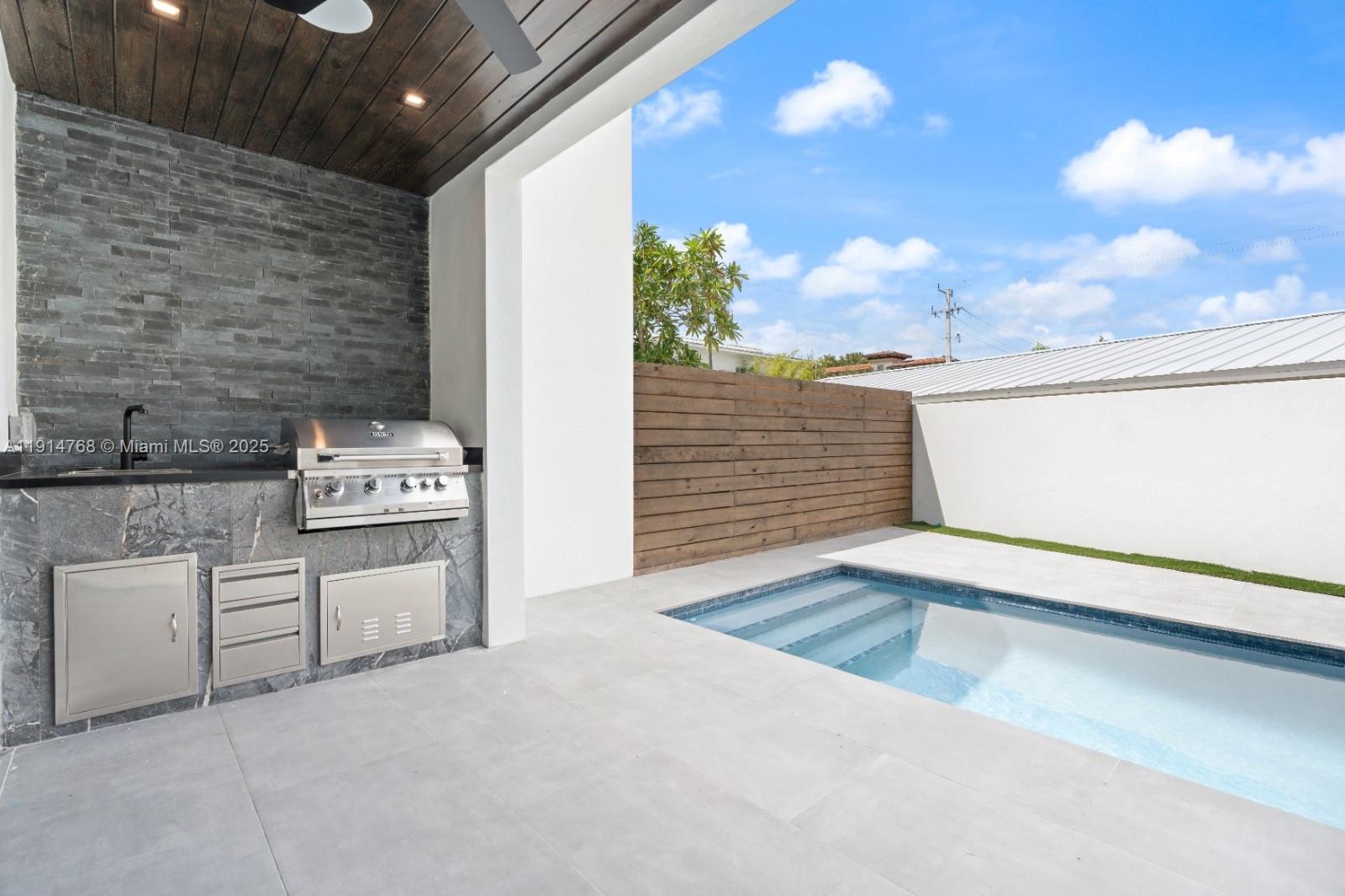 VICTORIA PARK - Residential