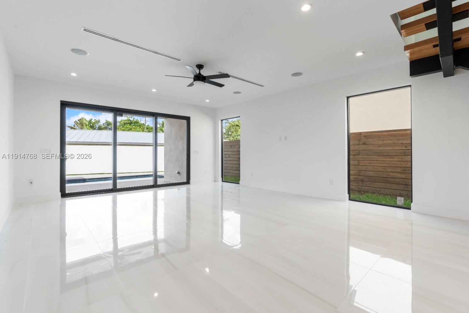 VICTORIA PARK - Residential