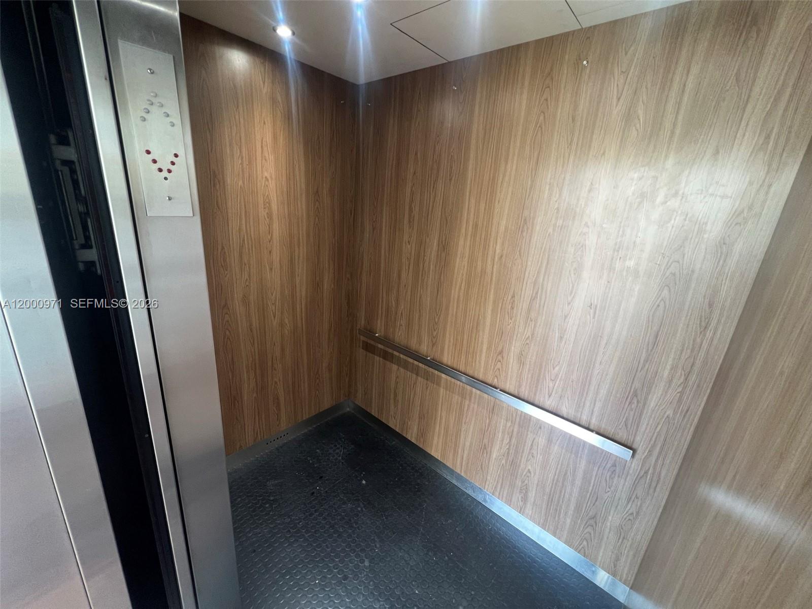 CARIBBEAN SPRINGS VILLAGE - Residential Lease