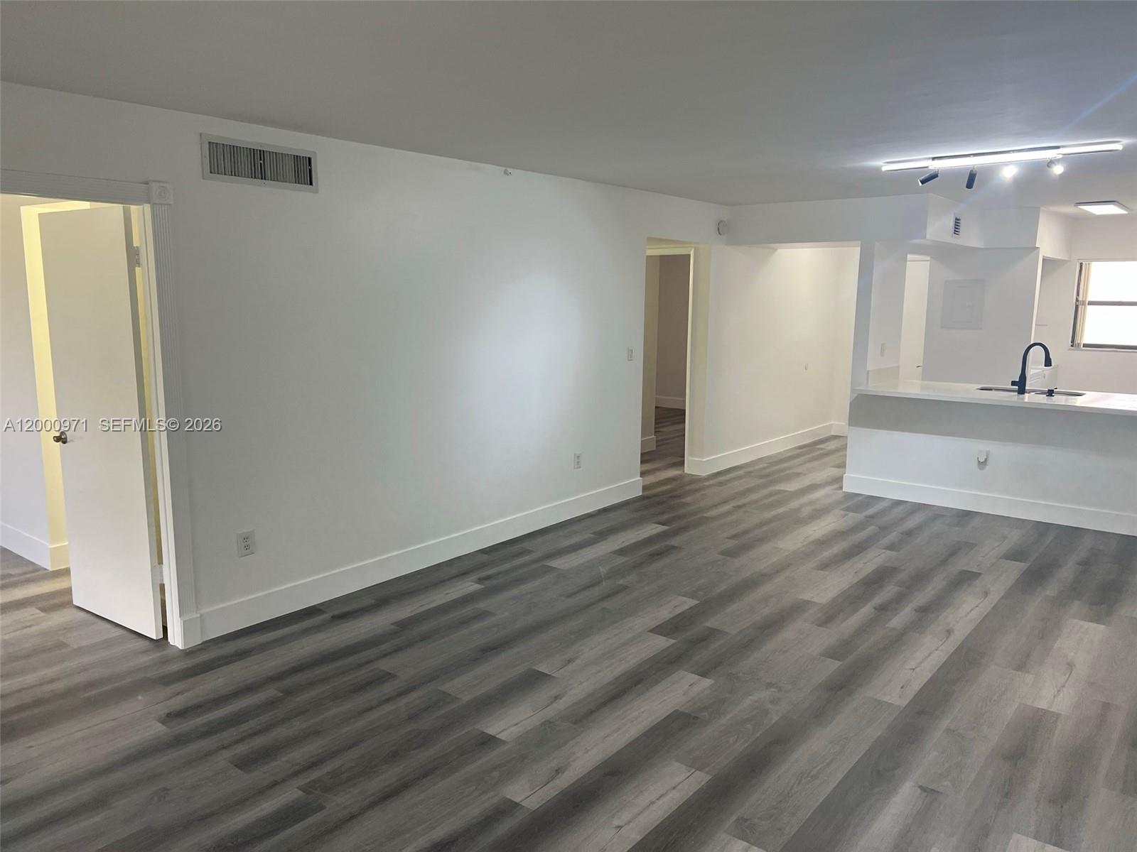 CARIBBEAN SPRINGS VILLAGE - Residential Lease