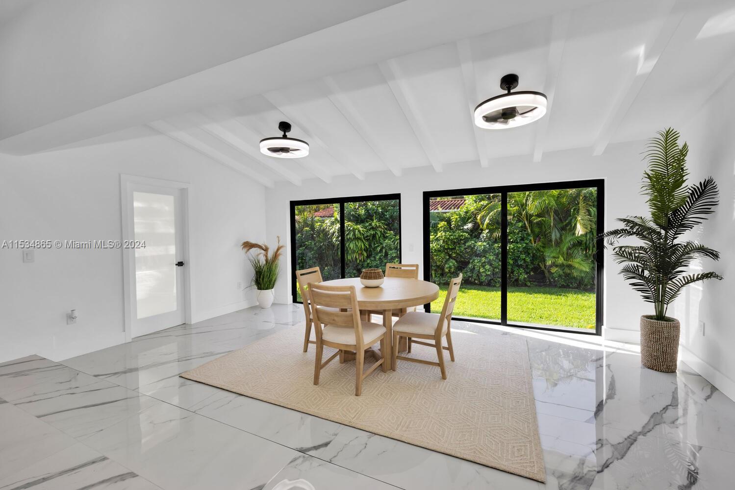 CORAL GABLES RIVIERA SEC - Residential