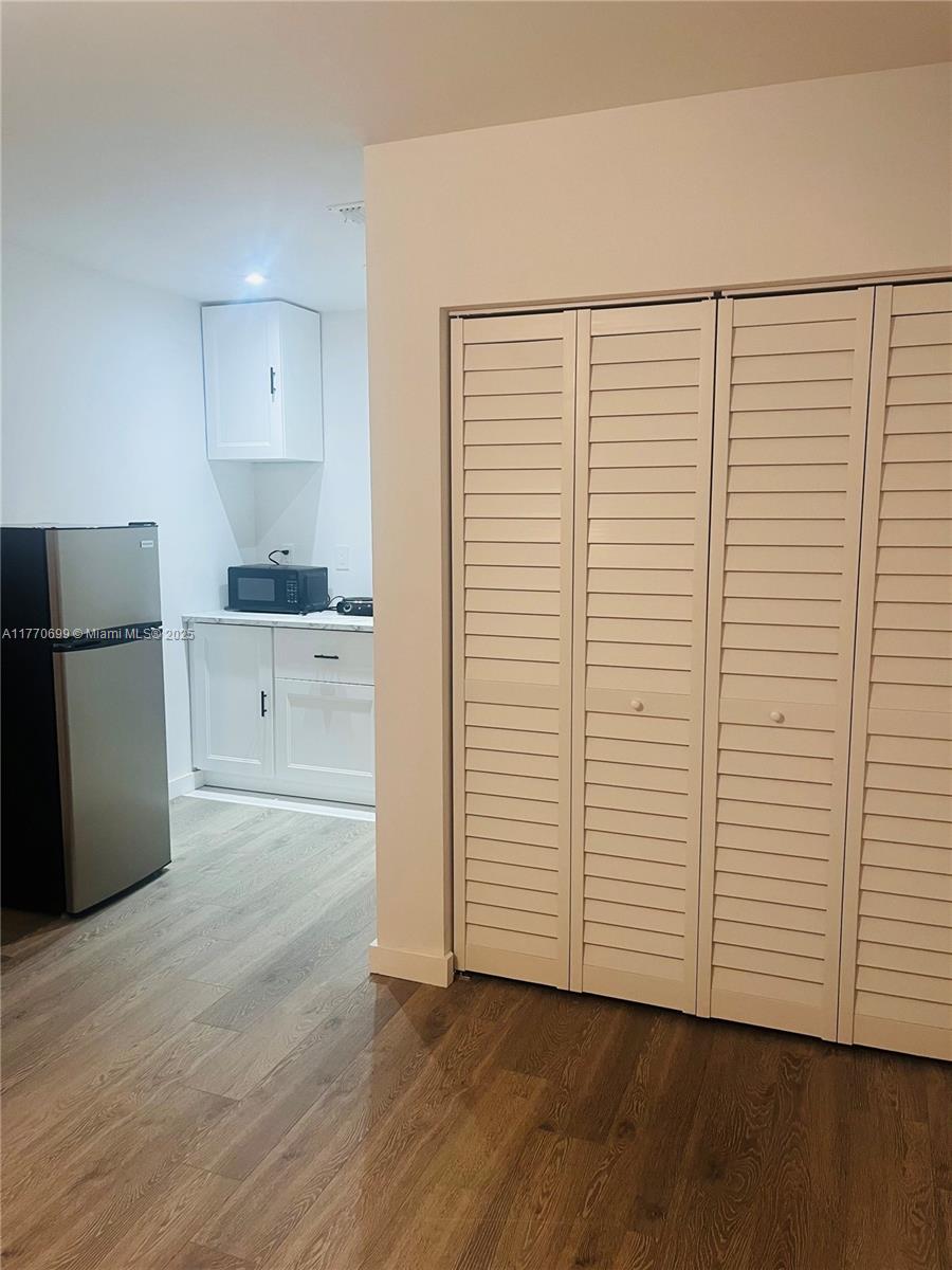 Rental Property at 11012 Sw 162nd Ter 1, Miami, Broward County, Florida - Bathrooms: 1  - $1,200 MO.