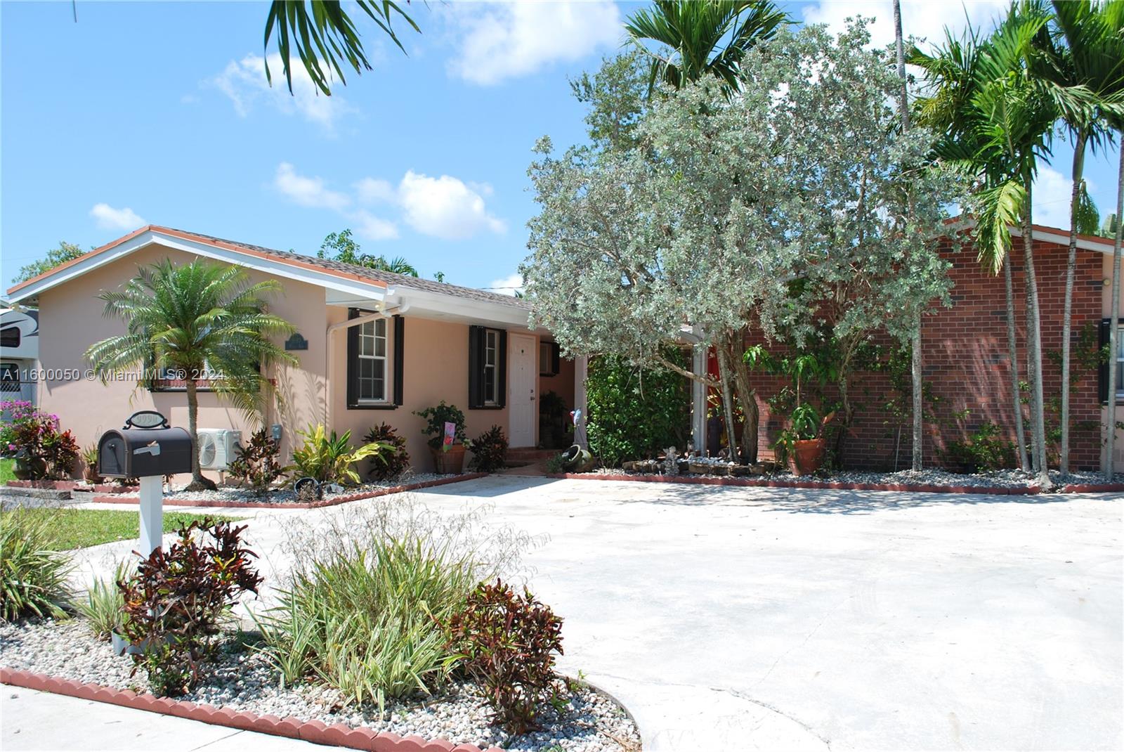 View Cutler Bay, FL 33157 house