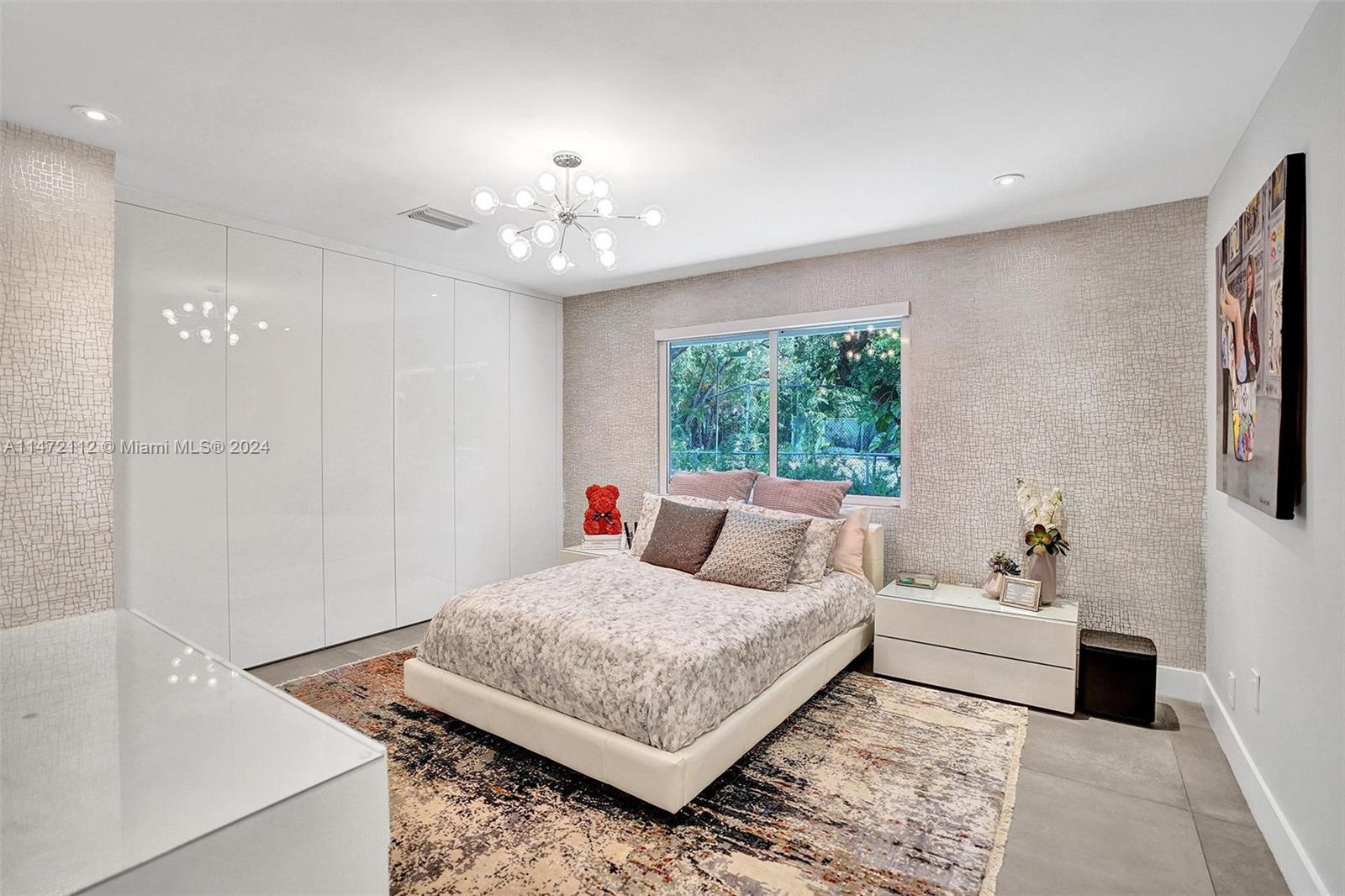 SKY LAKE ENCHANTED GARDEN - Residential