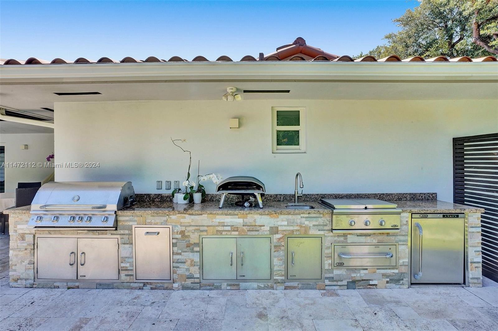 SKY LAKE ENCHANTED GARDEN - Residential