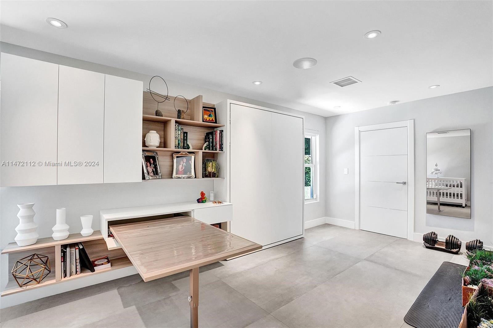 SKY LAKE ENCHANTED GARDEN - Residential