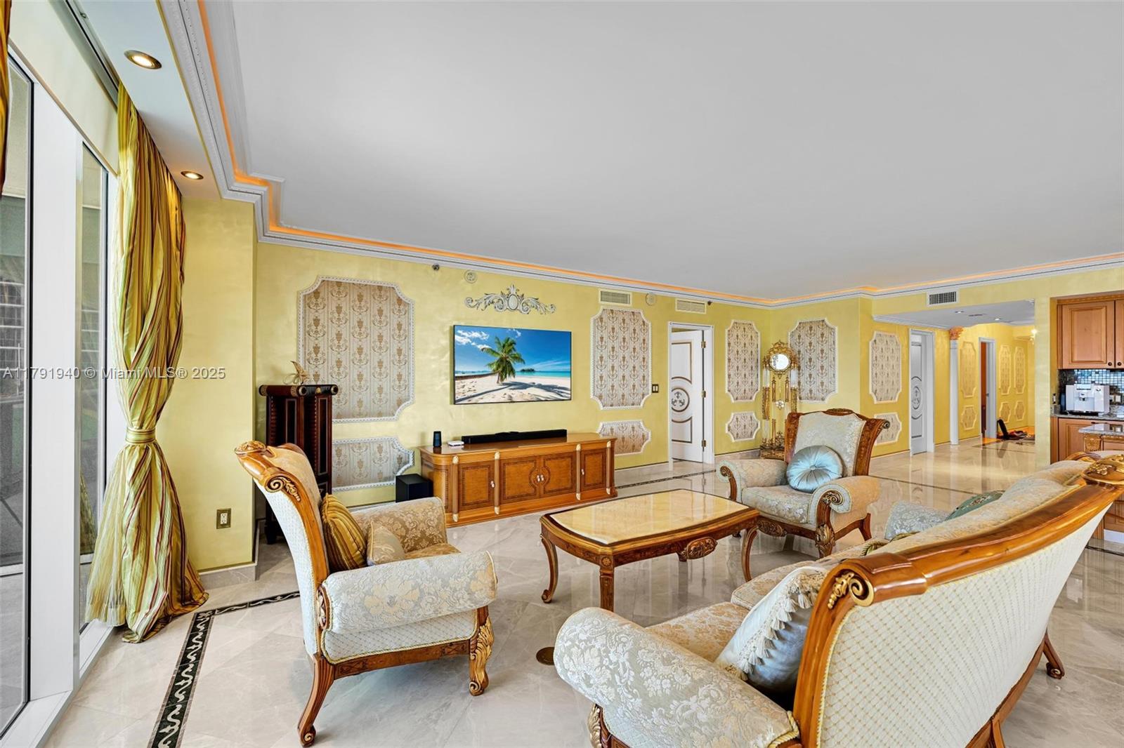 1800 S Ocean Dr 1601