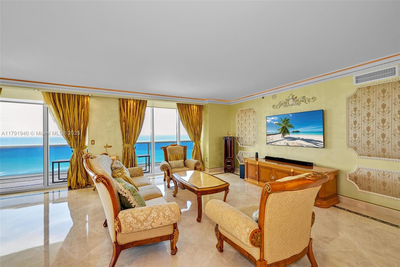 1800 S Ocean Dr 1601