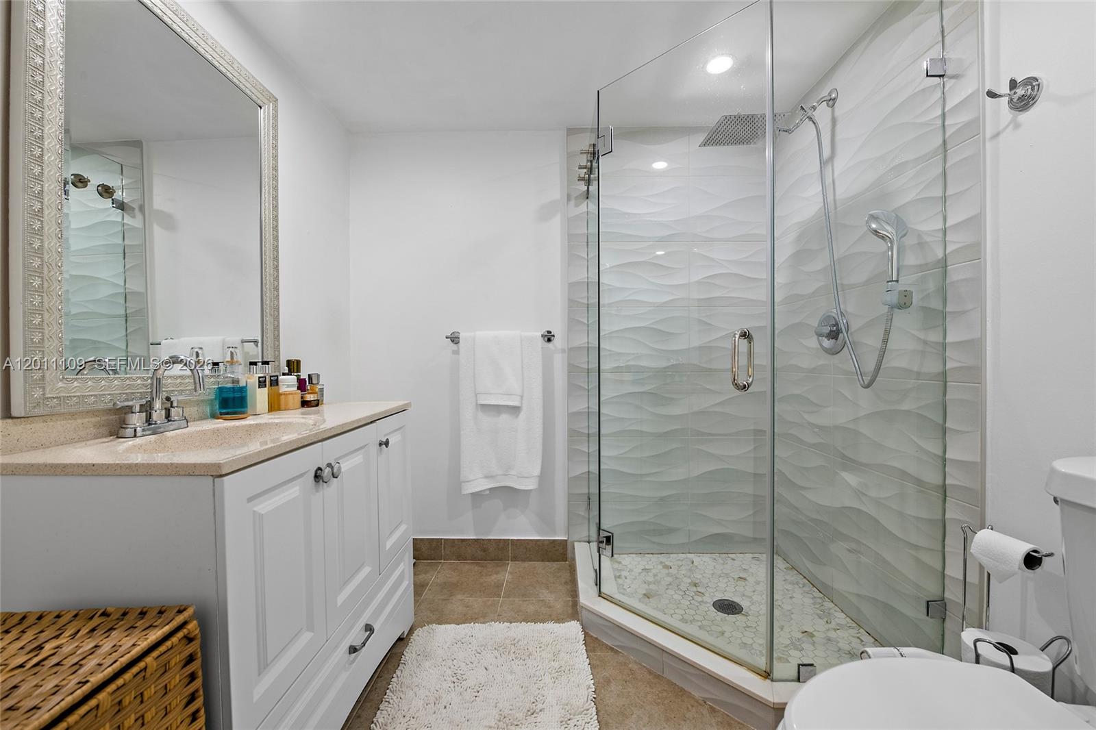RIO NUEVO C CONDO - Residential