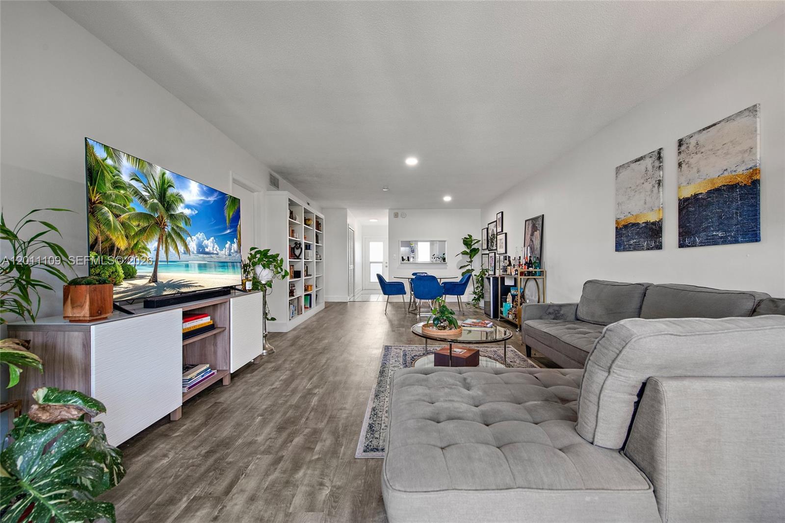 RIO NUEVO C CONDO - Residential