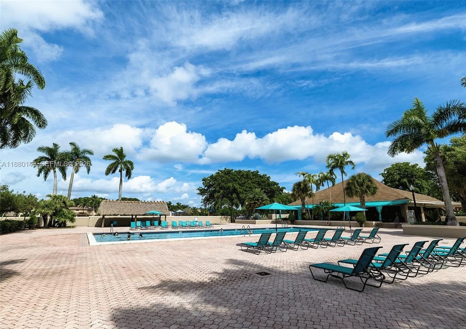 LAKES OF THE MEADOW SEC 2 - Residential