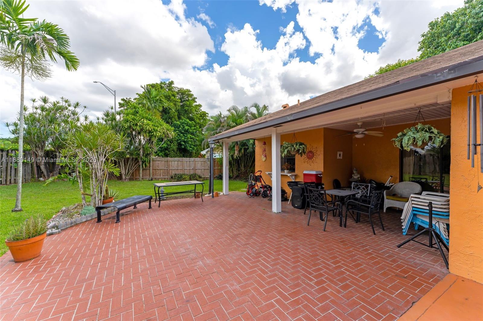 LAKES OF THE MEADOW SEC 2 - Residential