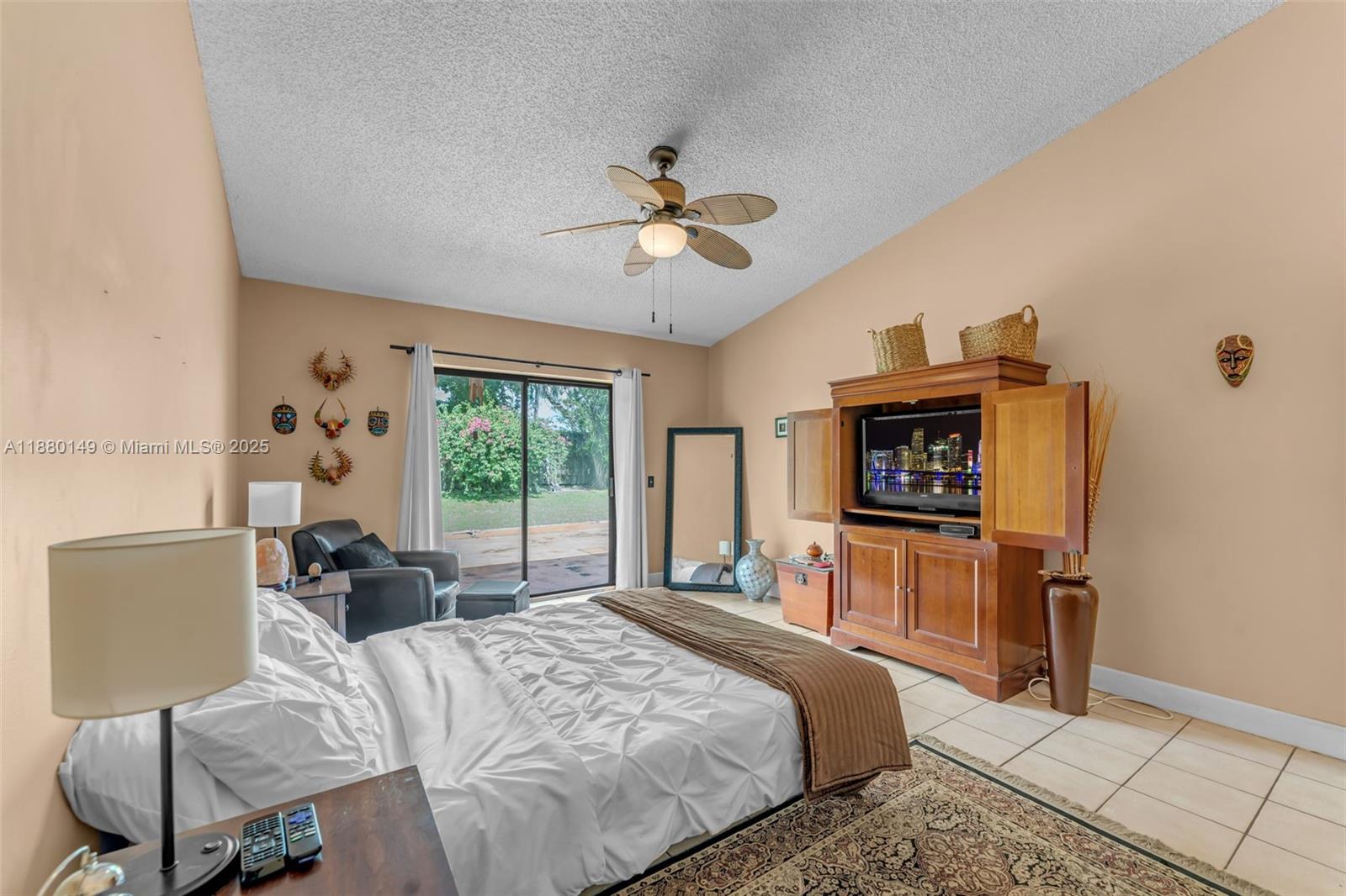 LAKES OF THE MEADOW SEC 2 - Residential