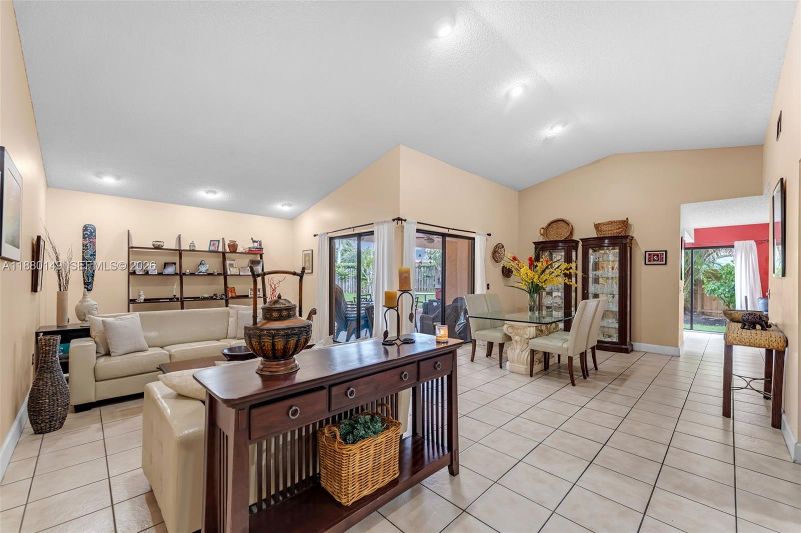 LAKES OF THE MEADOW SEC 2 - Residential