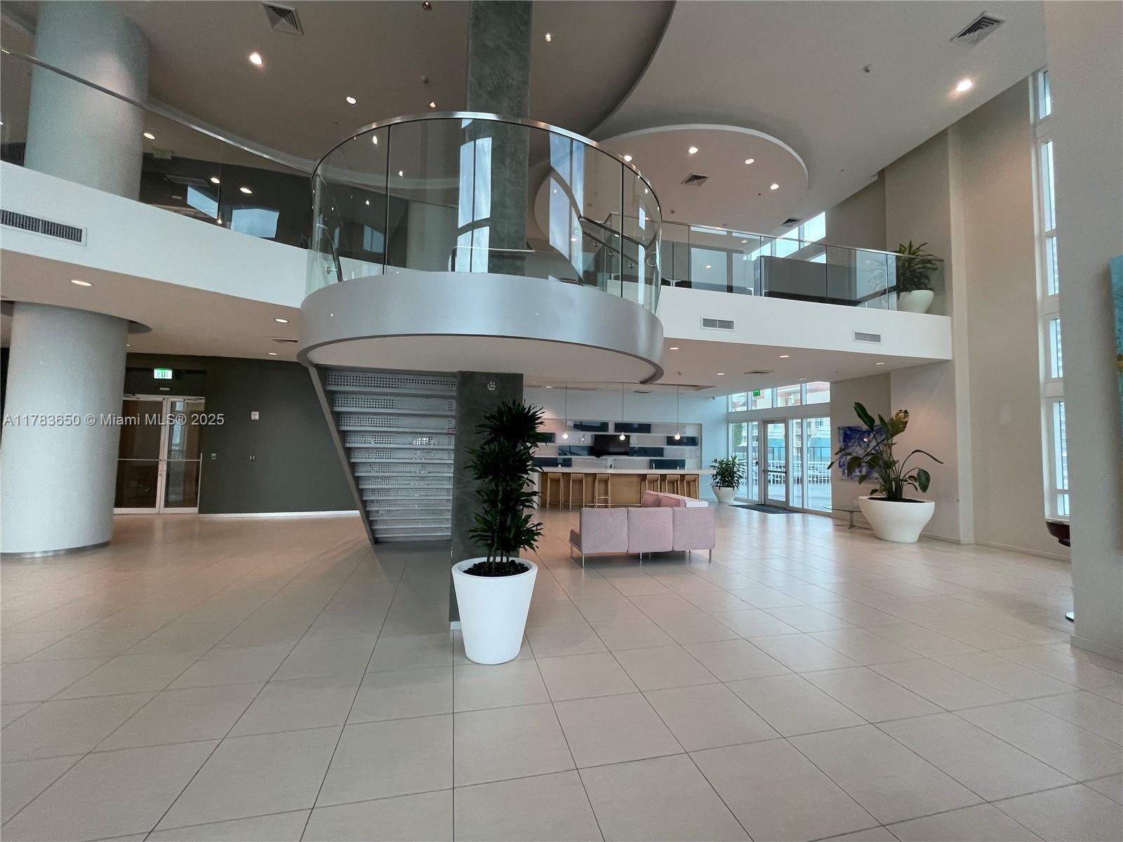 QUANTUM ON THE BAY CONDO - Residential