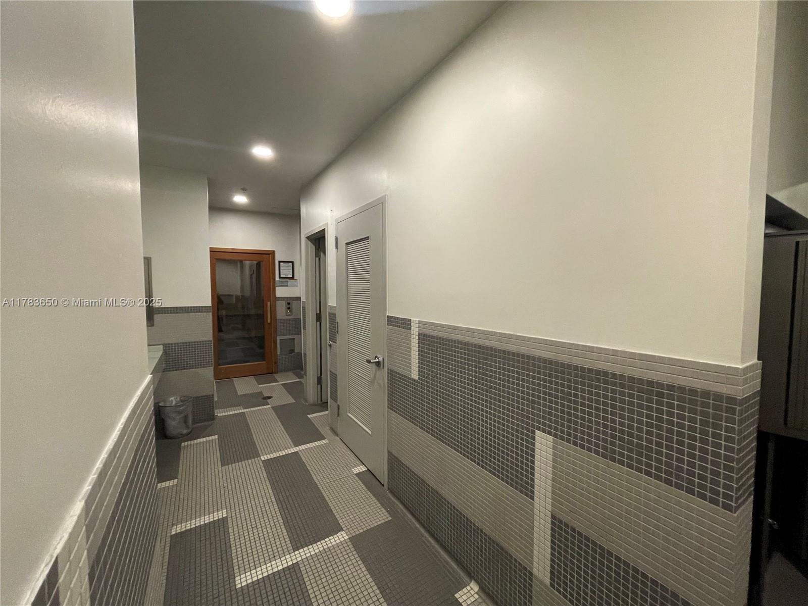 QUANTUM ON THE BAY CONDO - Residential