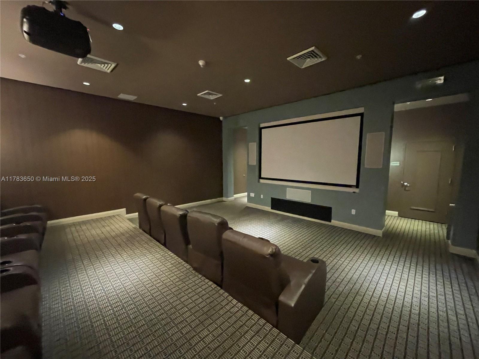 QUANTUM ON THE BAY CONDO - Residential