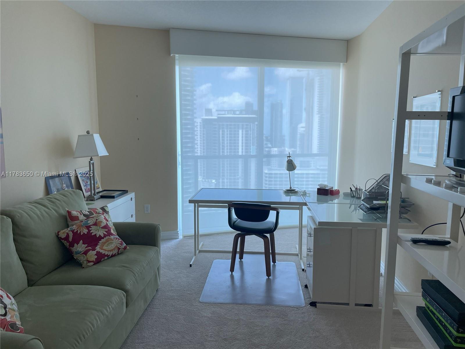 QUANTUM ON THE BAY CONDO - Residential