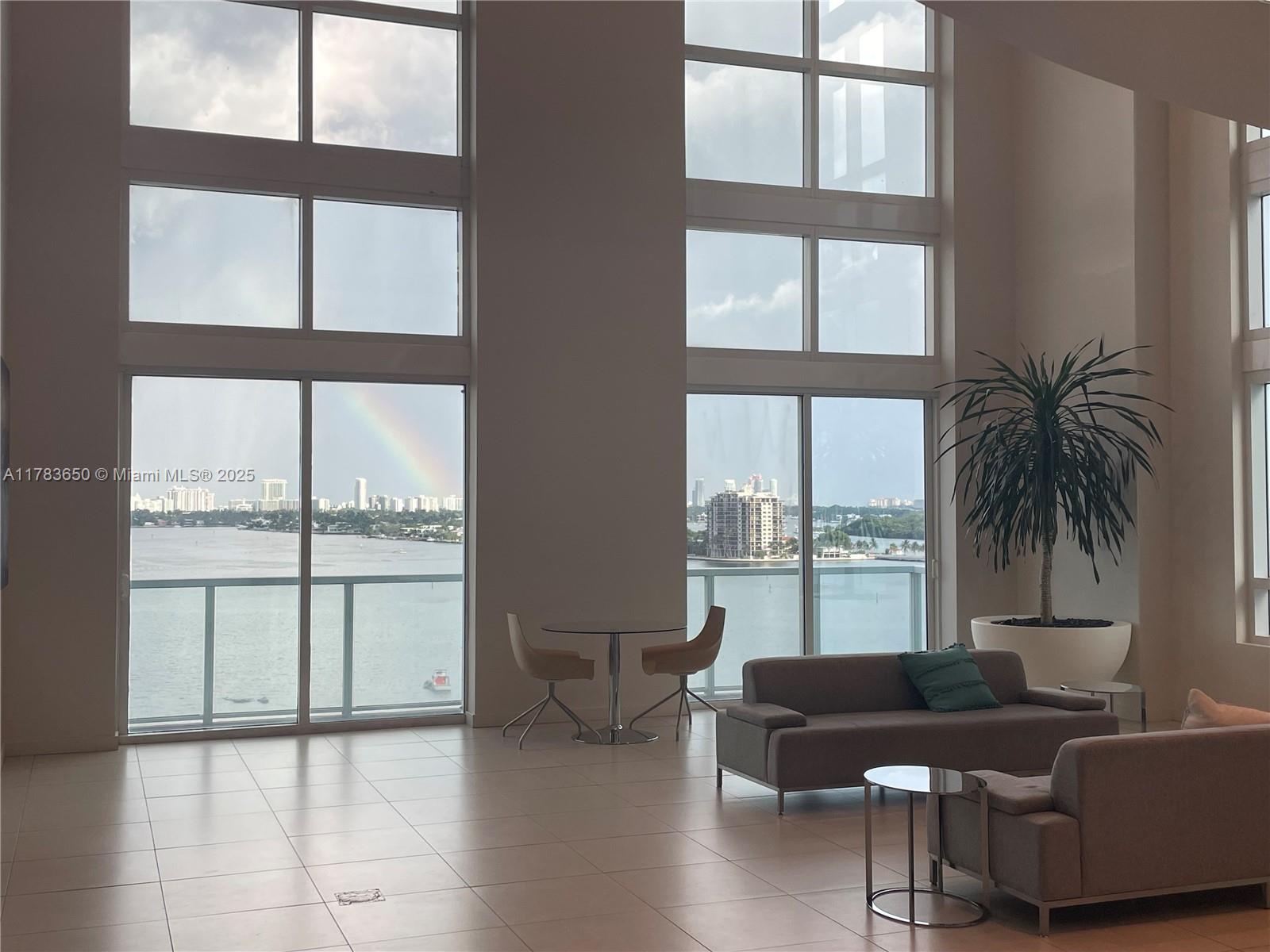 QUANTUM ON THE BAY CONDO - Residential