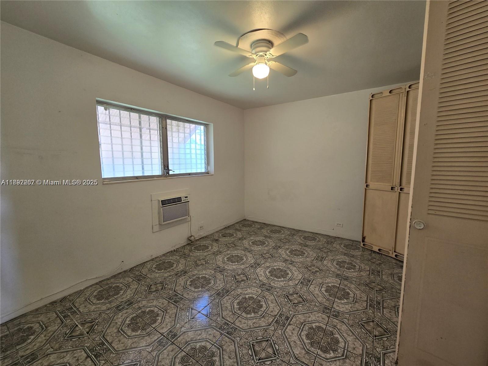 PRESTIGE APTS INC CO-OP - Residential