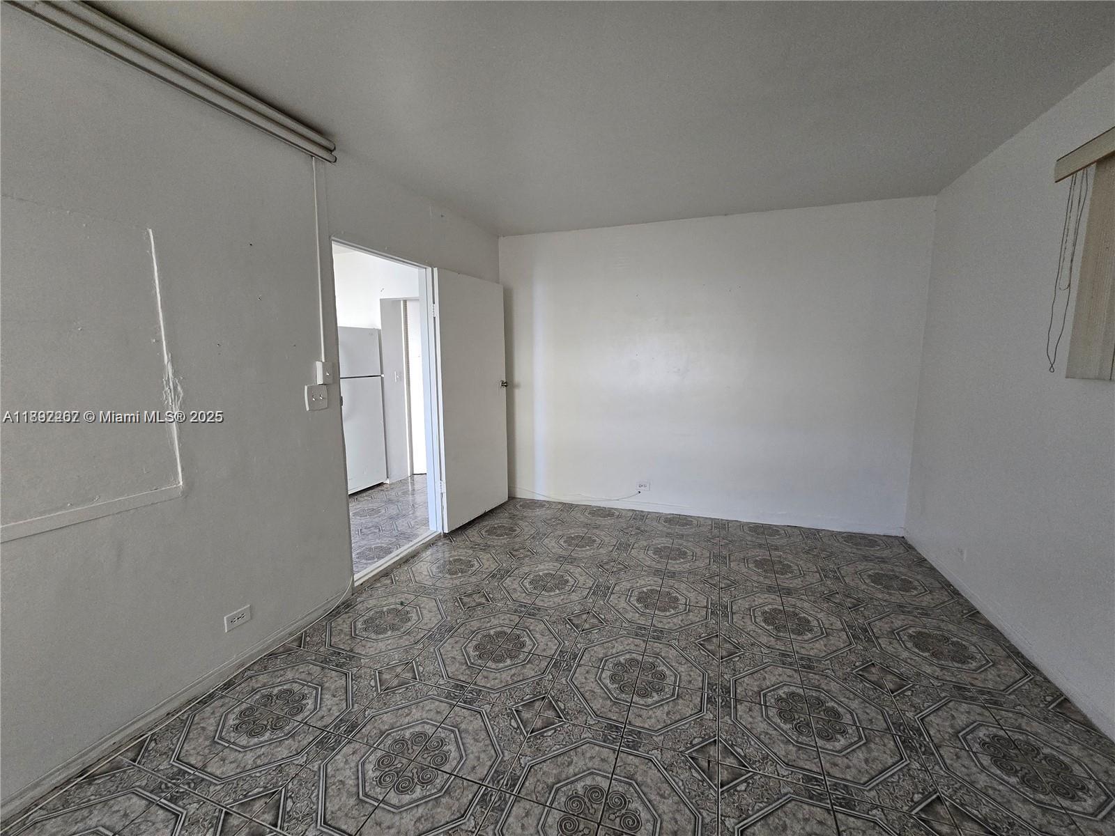 PRESTIGE APTS INC CO-OP - Residential