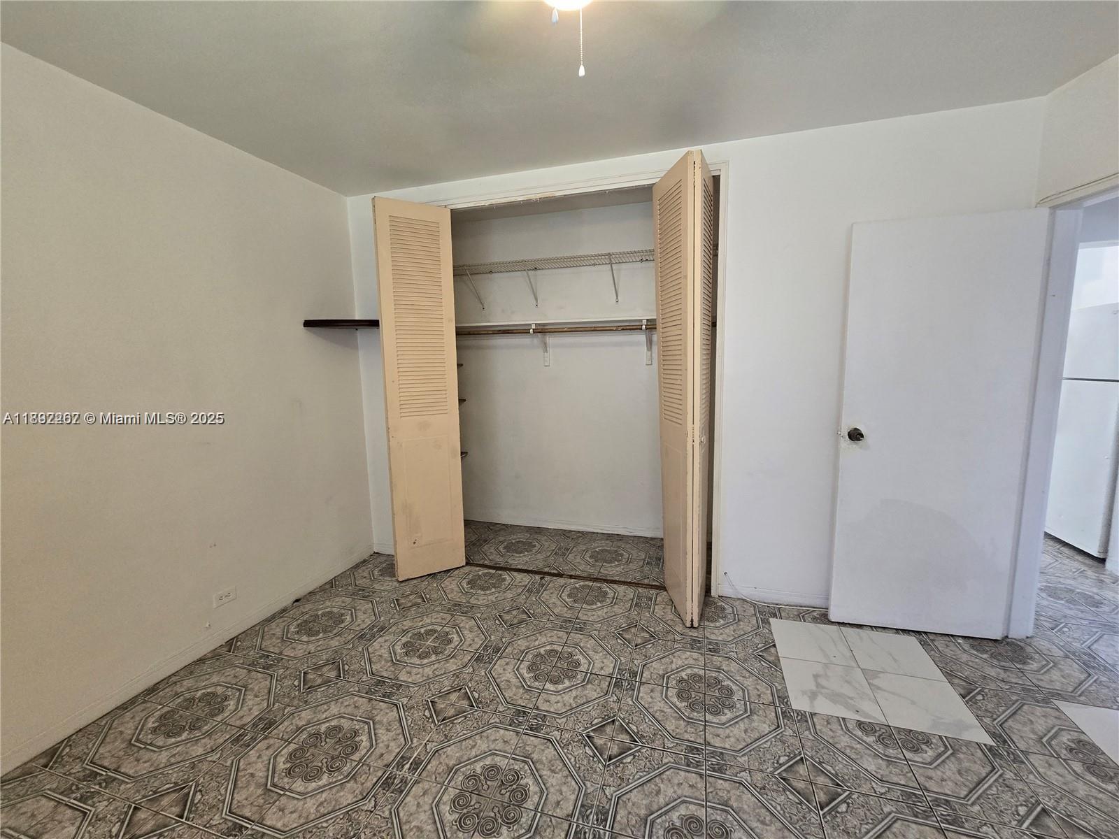 PRESTIGE APTS INC CO-OP - Residential