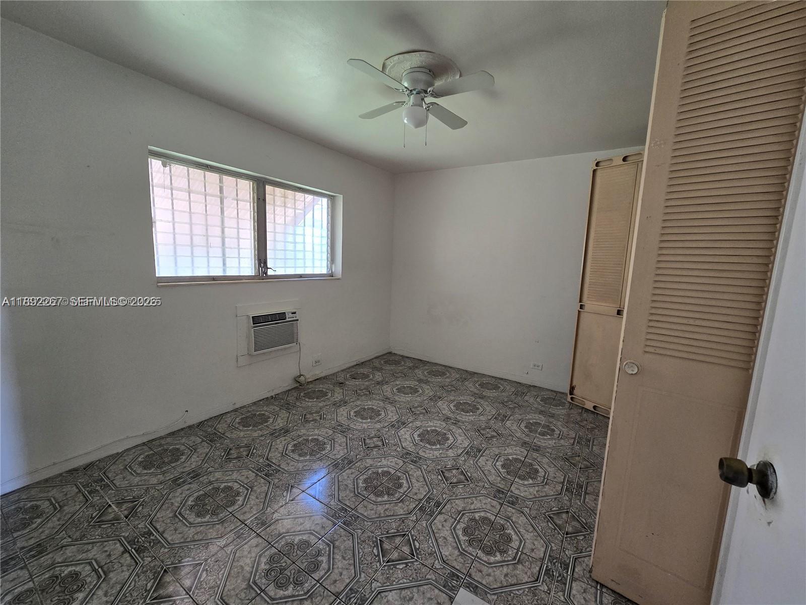 PRESTIGE APTS INC CO-OP - Residential