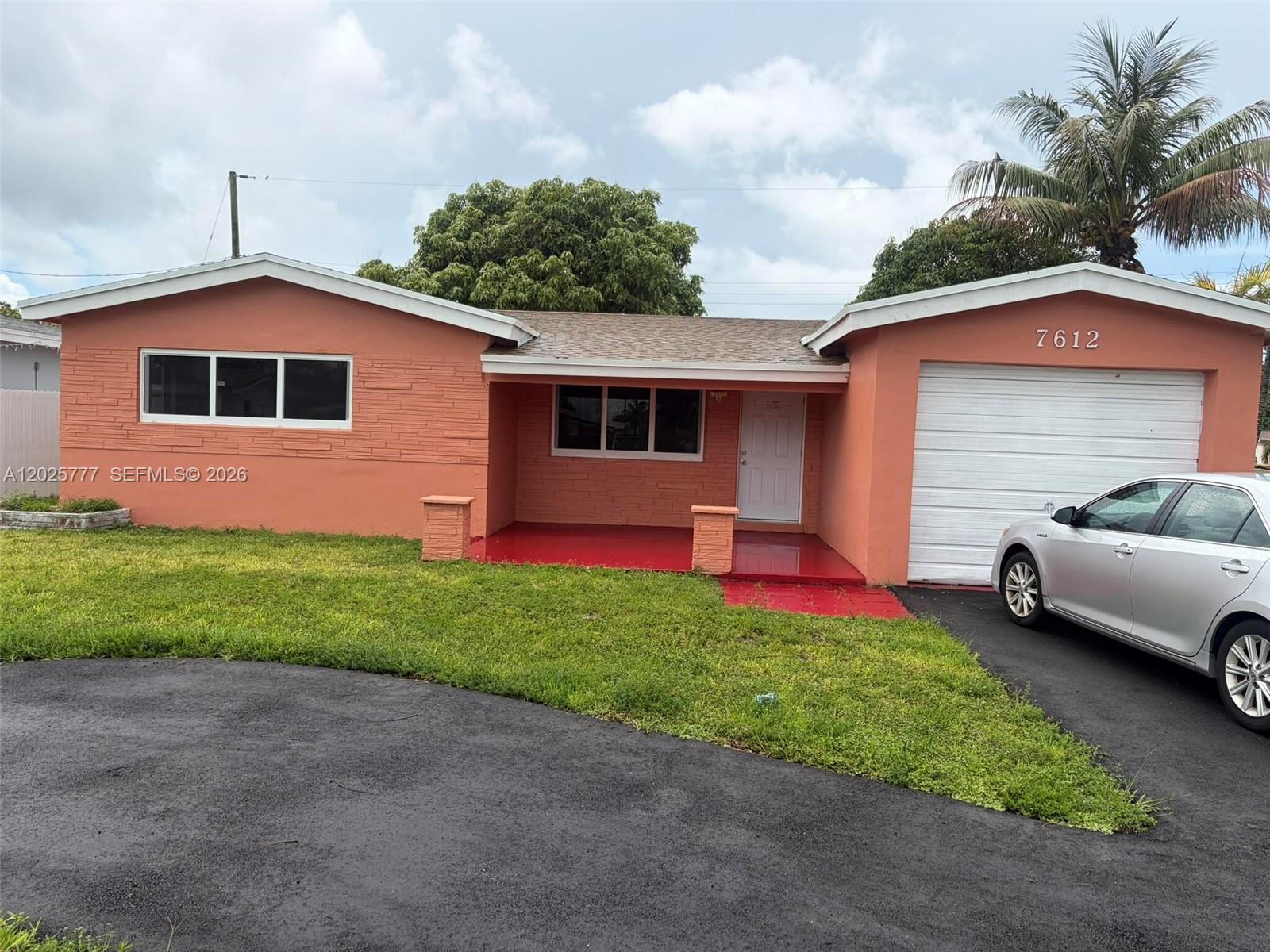 7612 Plantation Blvd