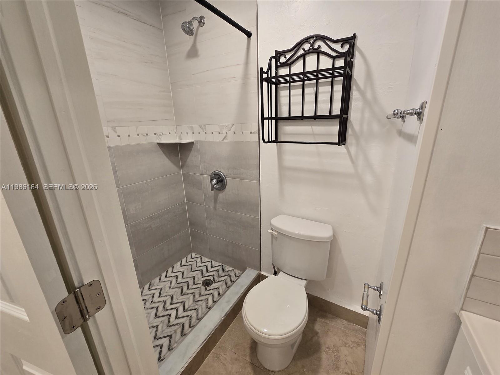 ALTAMONT PLACE AREA - Residential