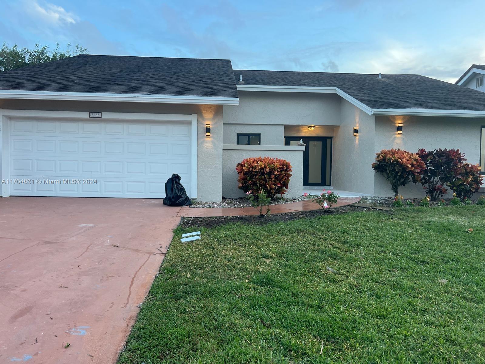 MONTOYA ESTATES UNIT 1 - Residential