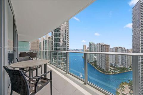 200 Biscayne Boulevard Way 3207 Miami FL 33131