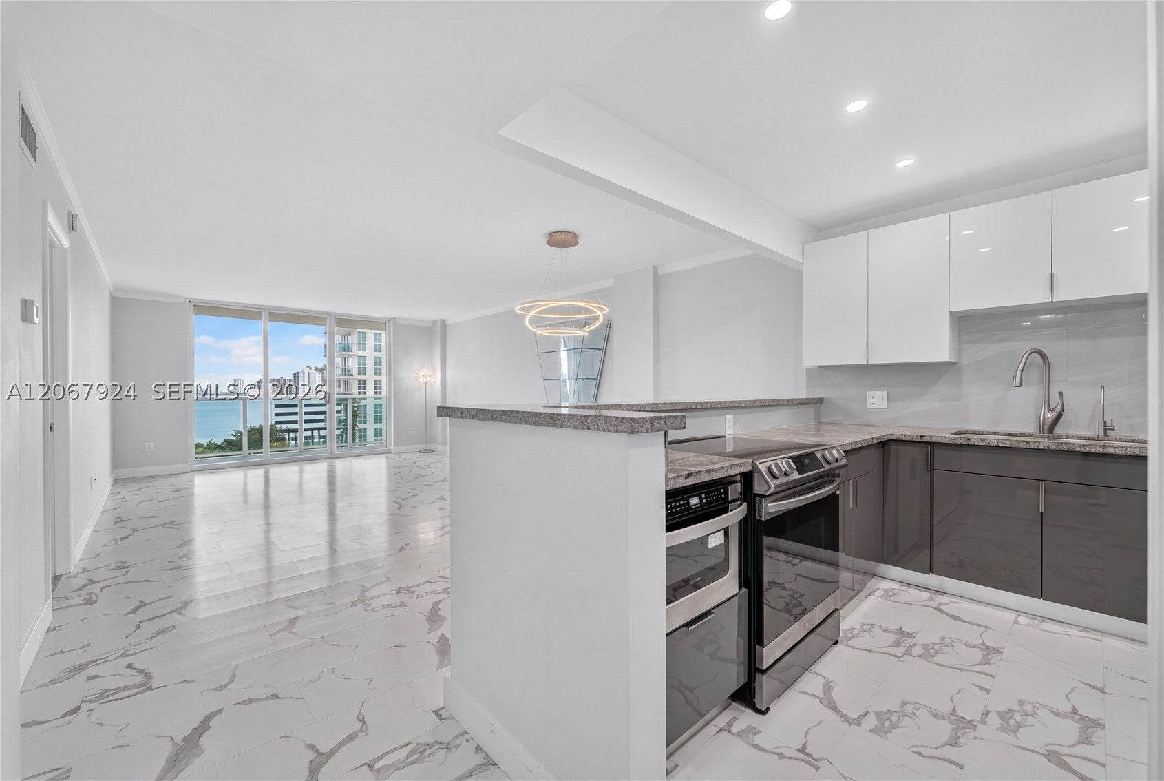 3800 S Ocean Dr 802