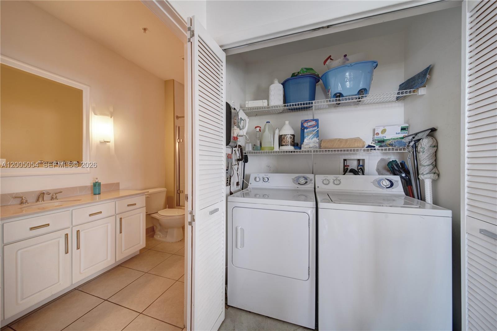 CITE CONDO - Residential Lease