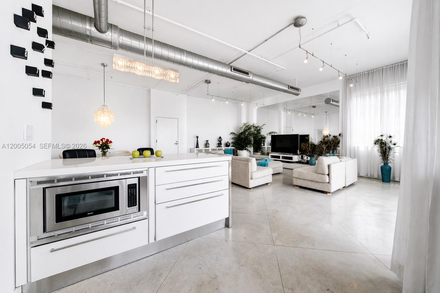 CITE CONDO - Residential Lease