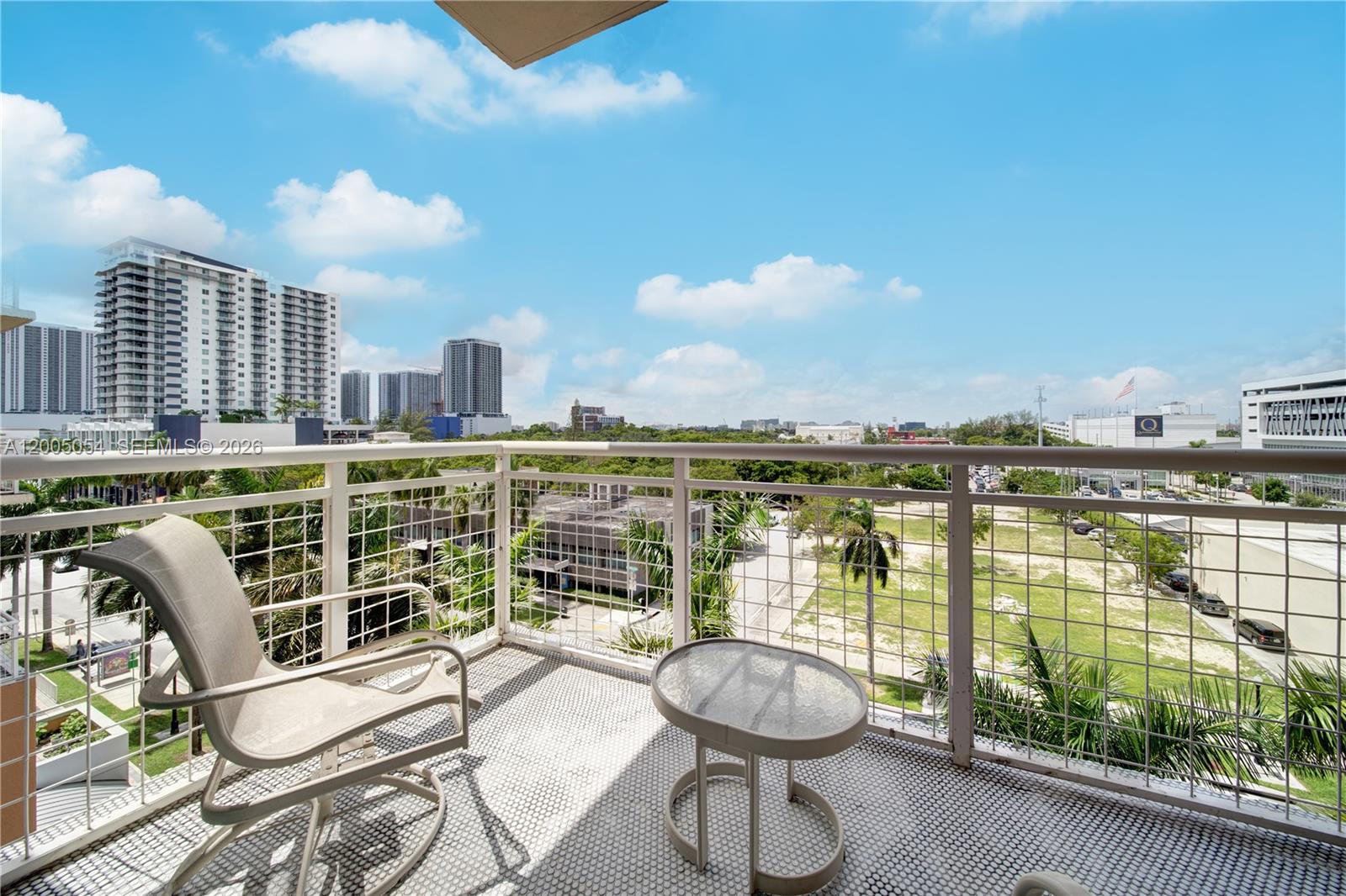 CITE CONDO - Residential Lease