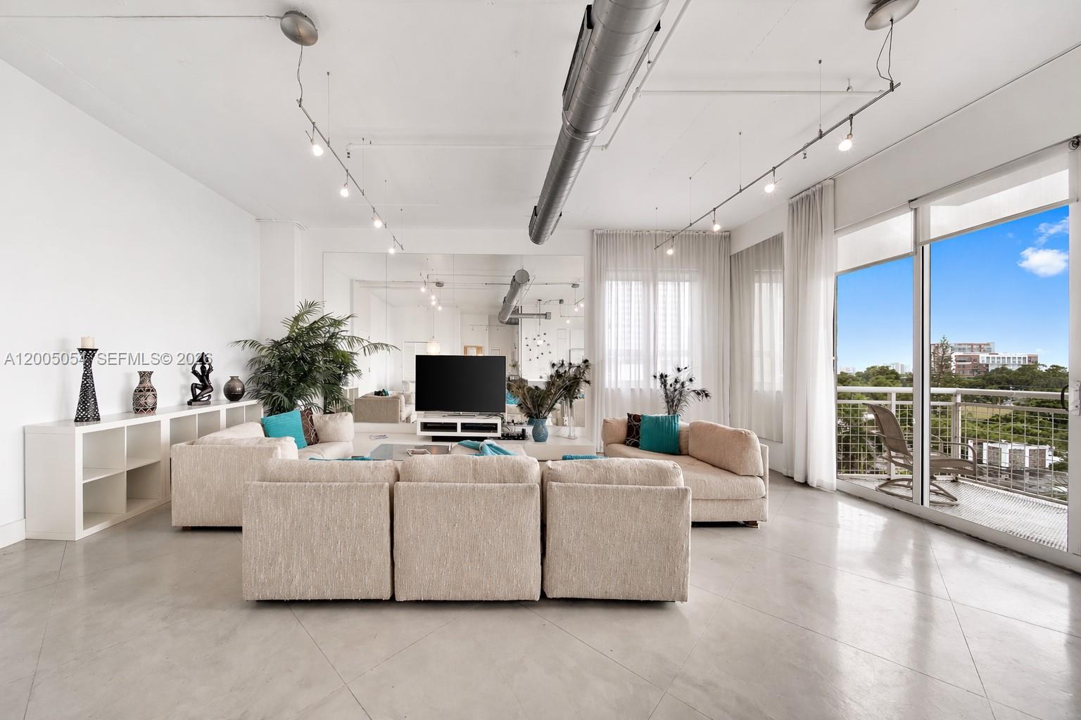 CITE CONDO - Residential Lease